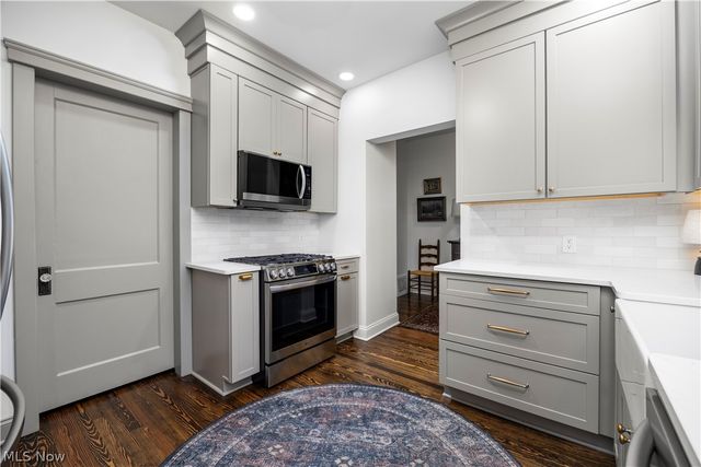 150 Denison Avenue, Elyria, OH 44035