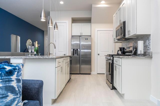 7529 SUNFLOWER CIRCLE, Kissimmee, FL 34747