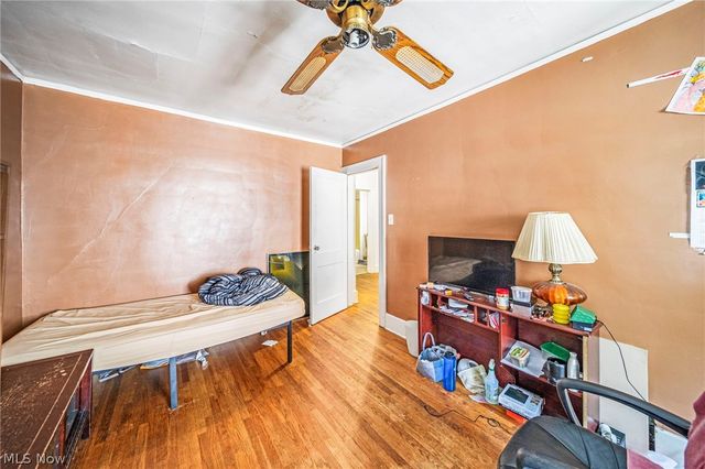 1066 Emma Avenue, Akron, OH 44302