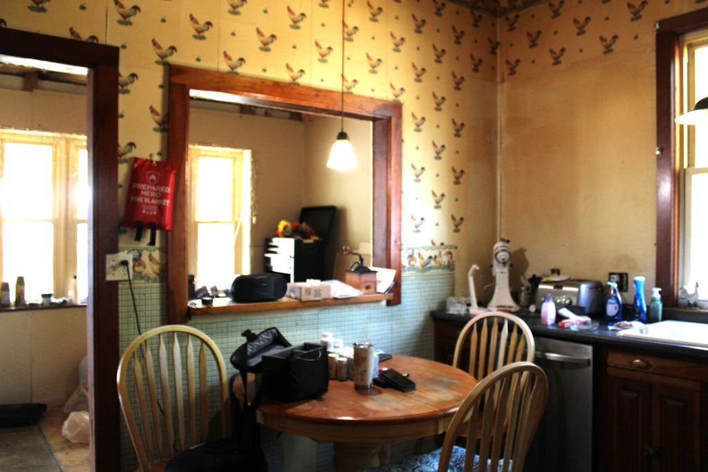 Image 15 of property listing at 304 S Maple Street, Centralia, IL 62801