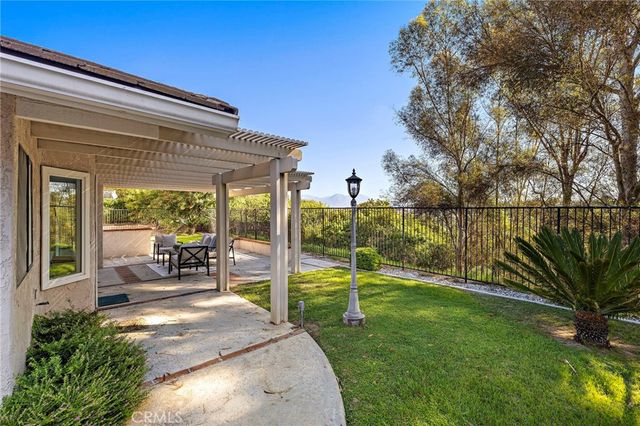 2000 Shaded Wood Road, Diamond Bar, CA 91789