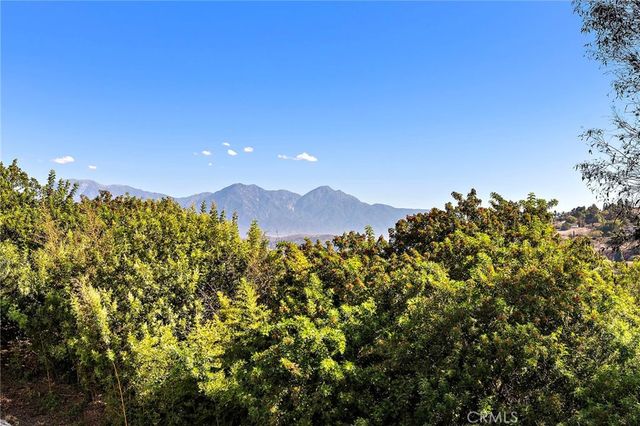 2000 Shaded Wood Road, Diamond Bar, CA 91789