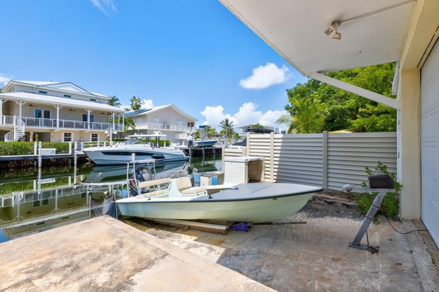 157 Caloosa Street, Plantation Key, FL 33070