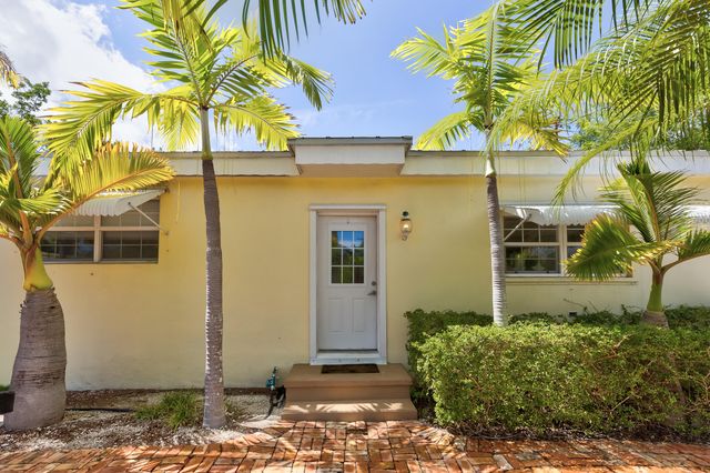 157 Caloosa Street, Plantation Key, FL 33070