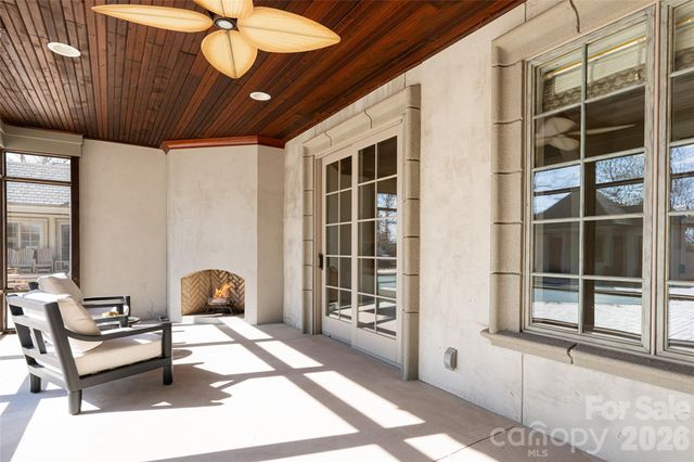 316 S Braeside Court, Asheville, NC 28803