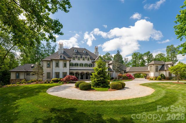 316 S Braeside Court, Asheville, NC 28803