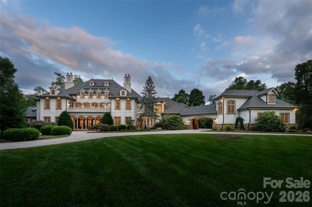 316 S Braeside Court, Asheville, NC 28803