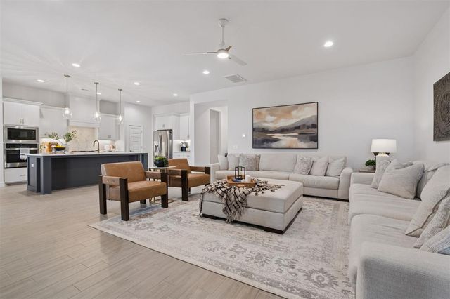 2201 Lago Drive, Moore, OK 73160