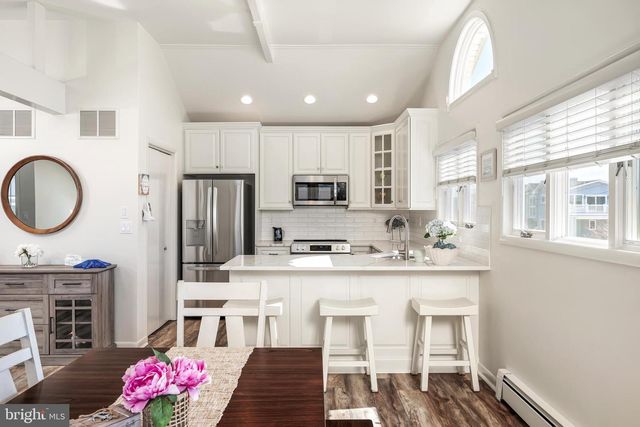 25 W JULIA AVE, Long Beach Township, NJ 08008