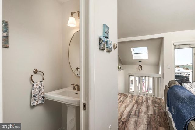 25 W JULIA AVE, Long Beach Township, NJ 08008