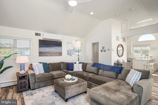 25 W JULIA AVE, Long Beach Township, NJ 08008