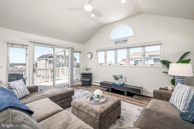 25 W JULIA AVE, Long Beach Township, NJ 08008
