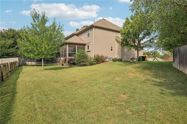 208 Westgate Court, Warrensburg, MO 64093