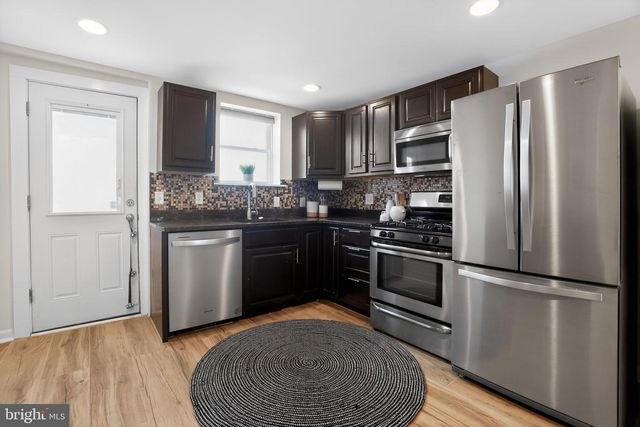 1304 S 7TH ST, Philadelphia, PA 19147