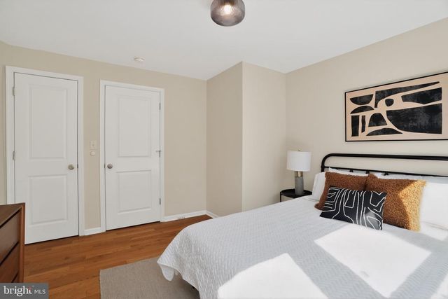 1304 S 7TH ST, Philadelphia, PA 19147