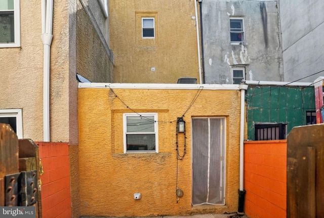 1304 S 7TH ST, Philadelphia, PA 19147