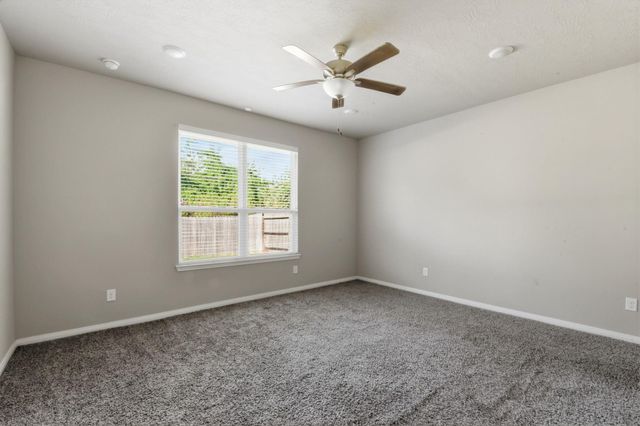 115 Austin Road, Angleton, TX 77515