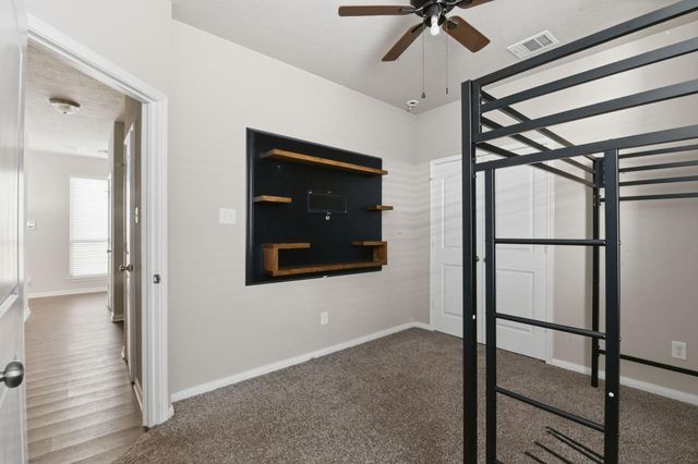 115 Austin Road, Angleton, TX 77515