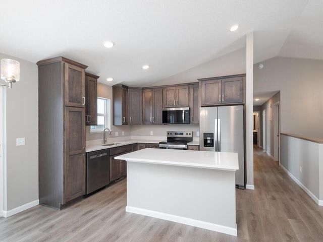 440 Prairie View Drive, Cologne, MN 55322