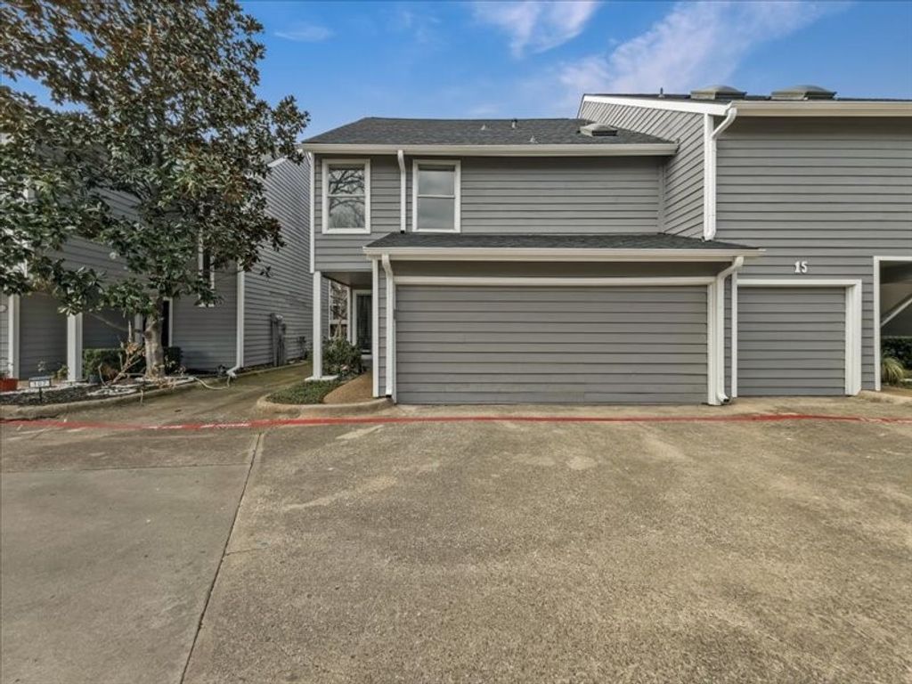 9222 Church Road 106, Dallas, TX 75231