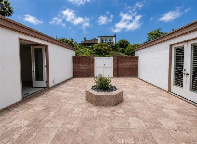7343 Almaden, Carlsbad, CA 92009