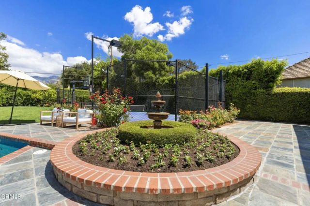 534 Vallombrosa Drive, Pasadena, CA 91107