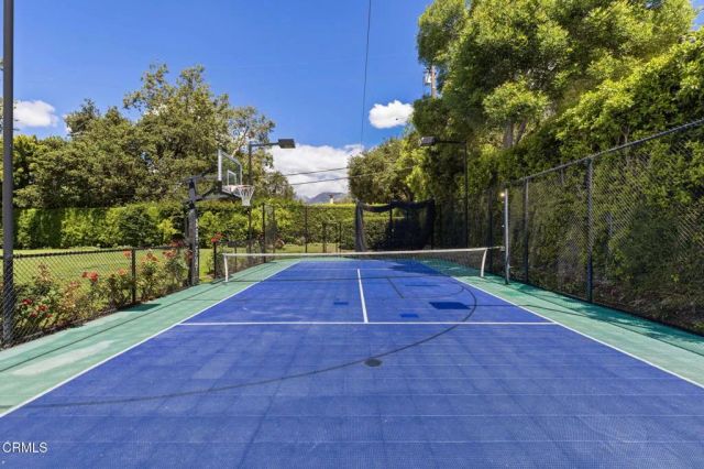 534 Vallombrosa Drive, Pasadena, CA 91107