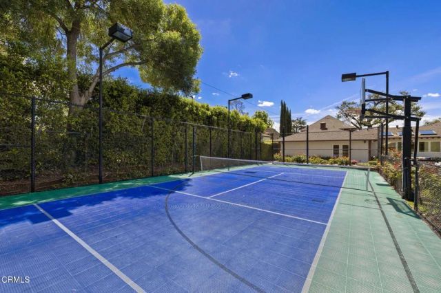 534 Vallombrosa Drive, Pasadena, CA 91107