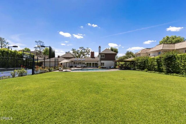 534 Vallombrosa Drive, Pasadena, CA 91107