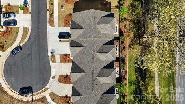 9043 Charles Francis Lane, Cornelius, NC 28031