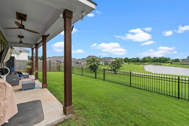 441 N Lost River Drive, Benton, LA 71006