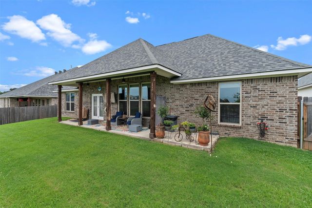 441 N Lost River Drive, Benton, LA 71006