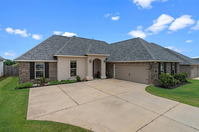 441 N Lost River Drive, Benton, LA 71006