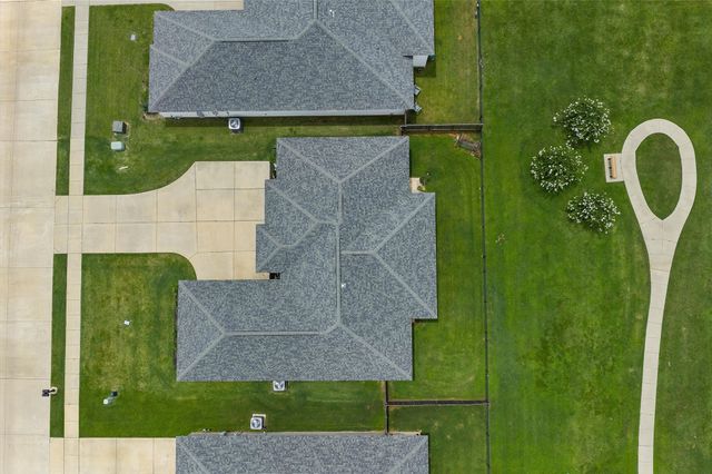 441 N Lost River Drive, Benton, LA 71006
