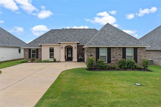 441 N Lost River Drive, Benton, LA 71006