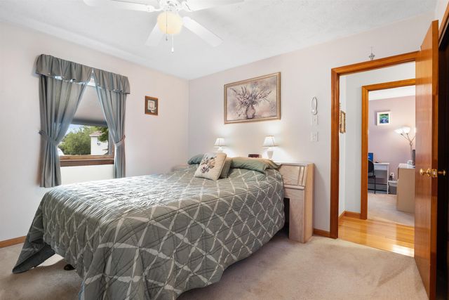 11 Poore Road, Hooksett, NH 03106