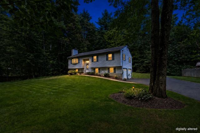 11 Poore Road, Hooksett, NH 03106