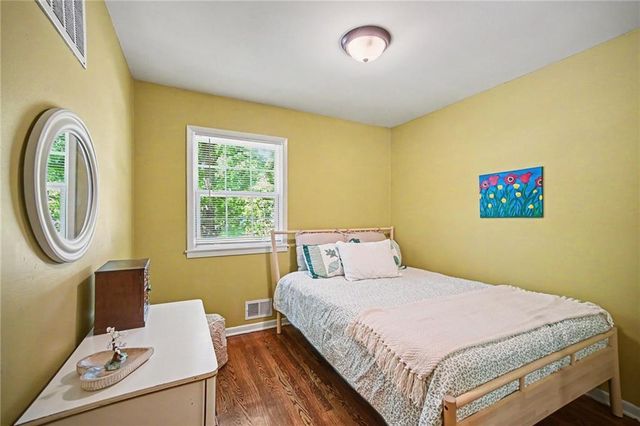 9407 Craig Drive, Overland Park, KS 66212