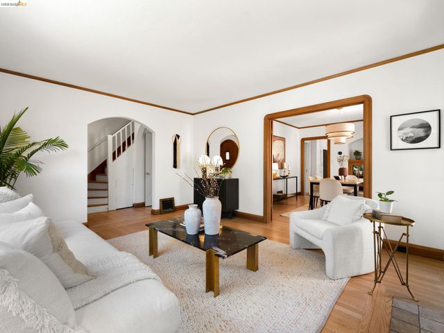 2816 Webster St, Berkeley, CA 94705