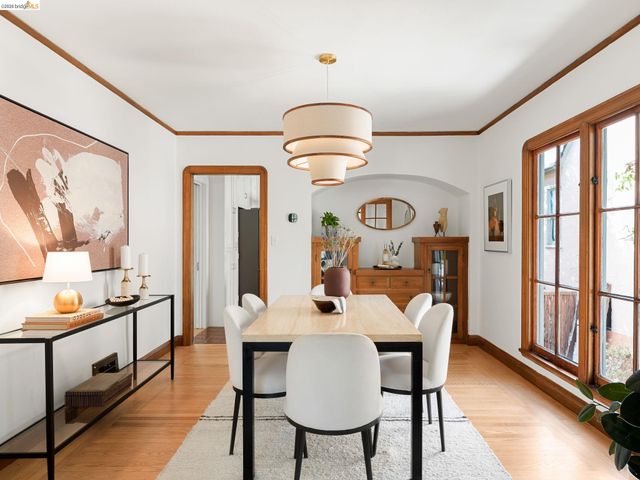 2816 Webster St, Berkeley, CA 94705