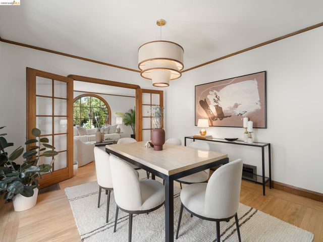 2816 Webster St, Berkeley, CA 94705