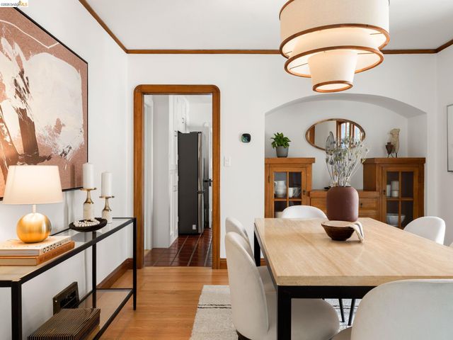 2816 Webster St, Berkeley, CA 94705