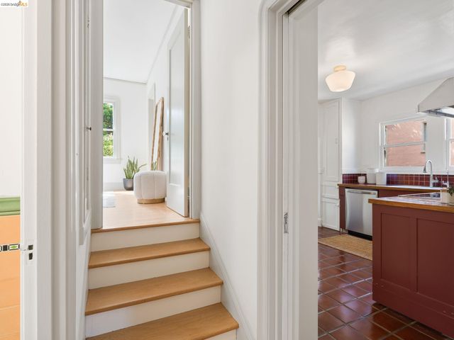 2816 Webster St, Berkeley, CA 94705