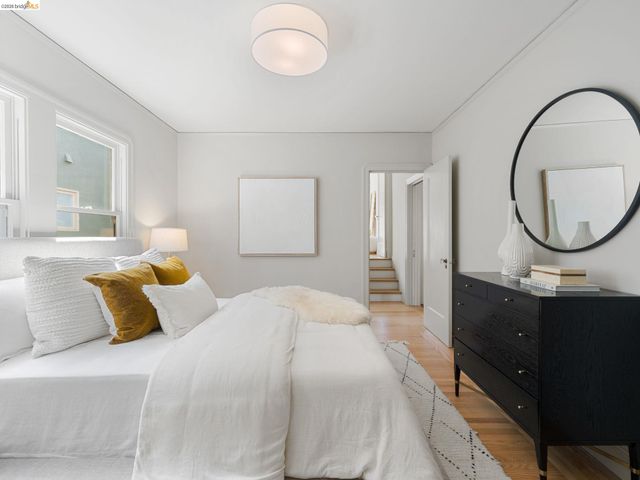 2816 Webster St, Berkeley, CA 94705