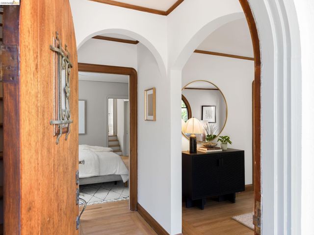 2816 Webster St, Berkeley, CA 94705
