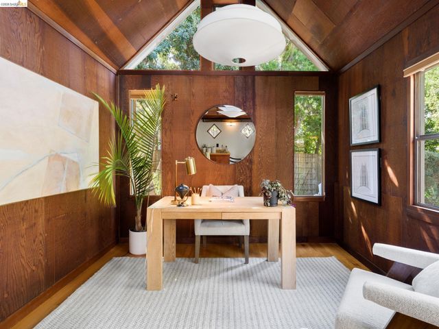 2816 Webster St, Berkeley, CA 94705