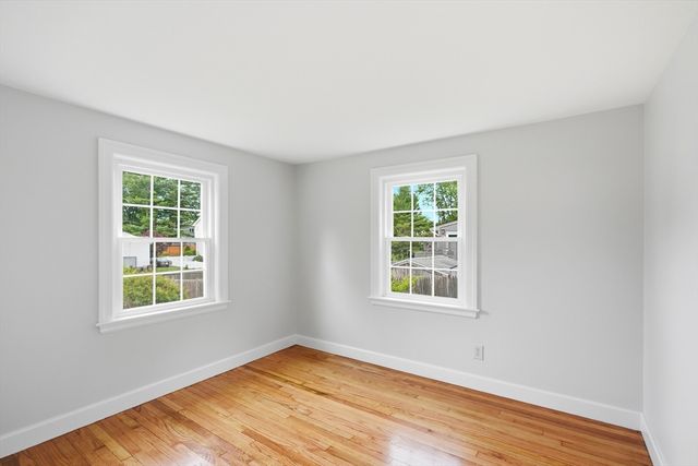 25 Julia Road, Weymouth, MA 02191