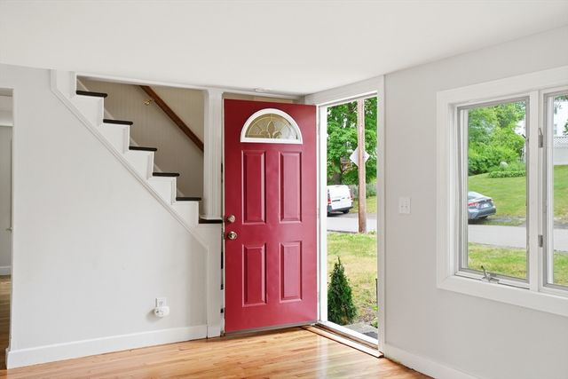 25 Julia Road, Weymouth, MA 02191