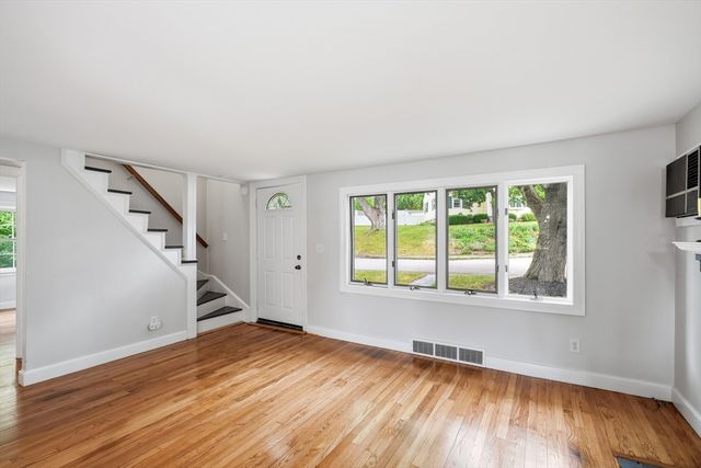 25 Julia Road, Weymouth, MA 02191