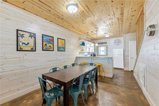 2120 S 11th St. Unit 602, Port Aransas, TX 78373